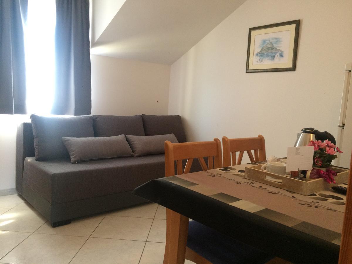 Villa Menalo Hodilje Eksteriør bilde